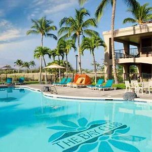 Suites At The Bay Club Waikoloa Beach Resort